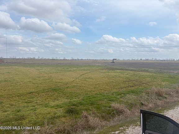 4th image of Goose Lake Rd