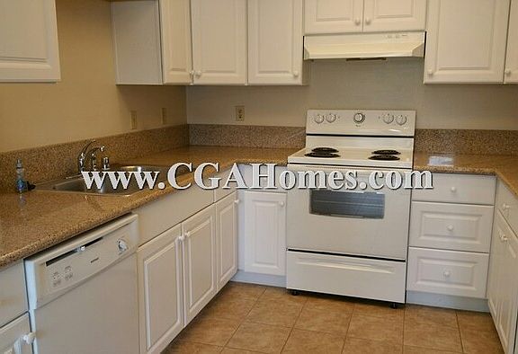 3rd image of 5840 Peppermill Ct APT 1