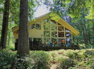595 E Pointes Dr W, Shelton, WA 98584