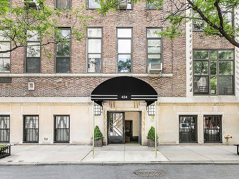 1st image of 434 E 52nd St APT 9C