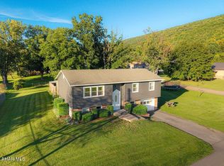 275 Market St, Hyndman, PA 15545