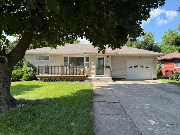 303 Day St, Fairmont, MN 56031
