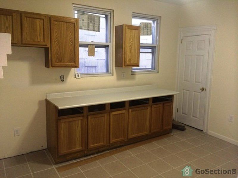 2nd image of 26 N 6th St #1