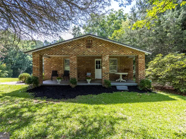 1529 Rainey Rd, Macon, GA 31220