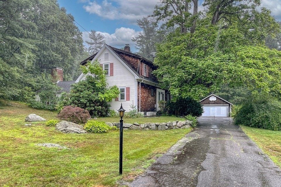 1st image of 54 Rockwood Rd