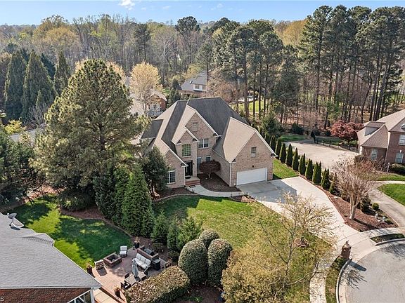 4th image of 3224 Somerton Pl