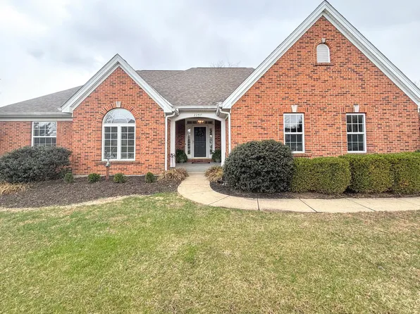 2257 Treetop Ln, Hebron, KY 41048