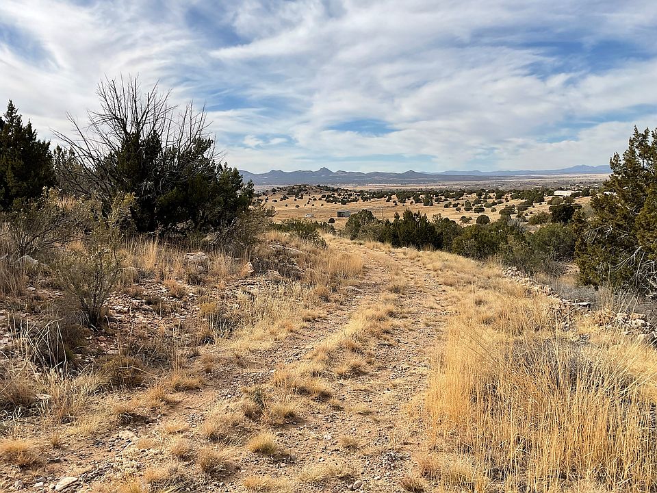 1st image of E Prescott Ranch Rd