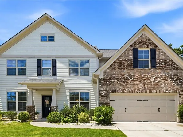 7048 Roselake Cir, Douglasville, GA 30134