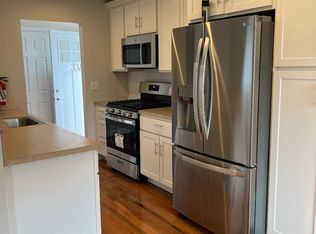 33 Carlton St S #2, Edison, NJ 08837