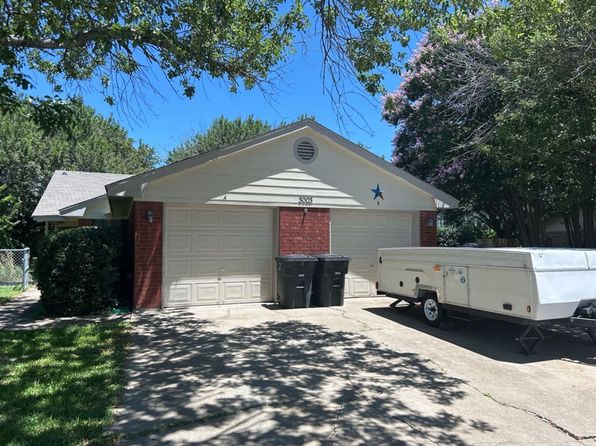 3003 Honeysuckle Cir APT A