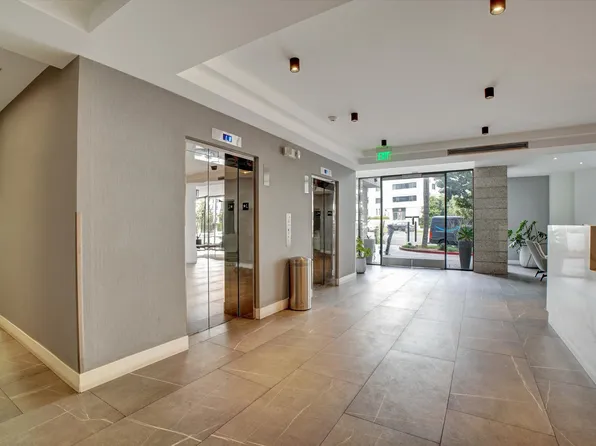 10601 Wilshire Blvd #409, Los Angeles, CA 90024