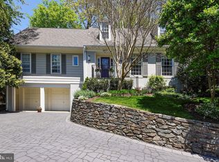 6017 Onondaga Rd, Bethesda, MD 20816