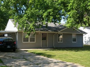 1401 Mayper Dr, Carter Lake, IA 51510
