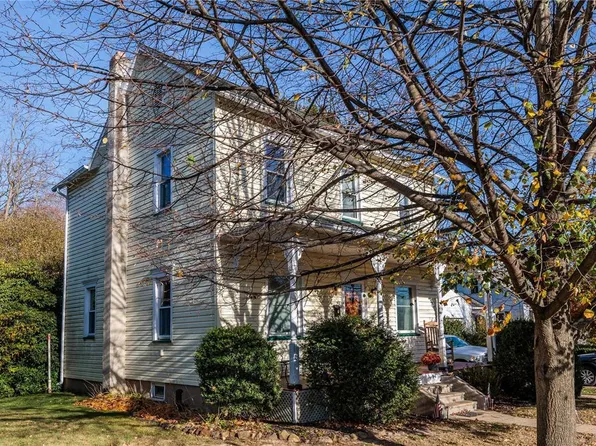 615 Alpha Rd, Wind Gap, PA 18091