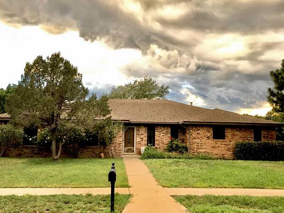 2nd image of 4000 Oakhurst Dr
