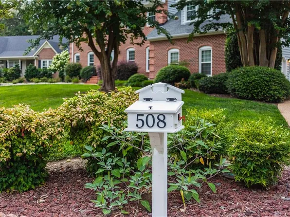 508 Birkdale Ct, Yorktown, VA 23693