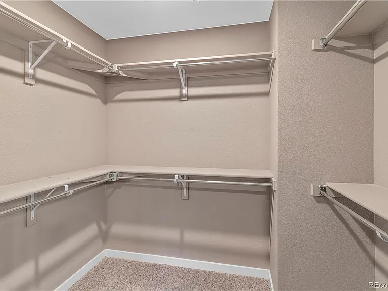 827 N Quatar St — Photo 16