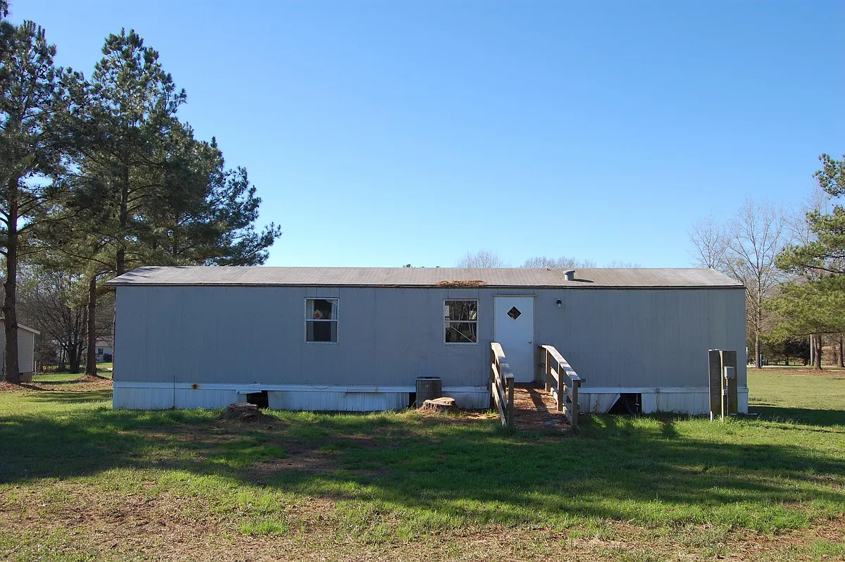 Building Photo - 1066 Natures Cove Rd #1