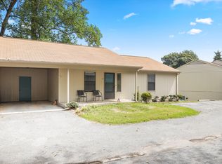 8500 Olde Colony Trl APT 32, Knoxville, TN 37923