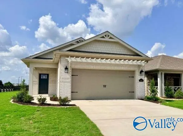 608 Saint Claude Pl, Huntsville, AL 35824