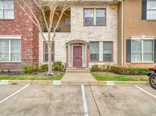 328 Forest Dr, College Station, TX 77840