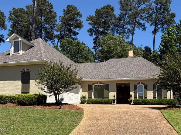 611 Berridge Dr, Ridgeland, MS 39157