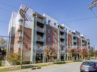 630 Calvert St UNIT 211, Charlotte, NC 28208