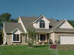 1005 Oakwood Dr SE, Warren, OH
