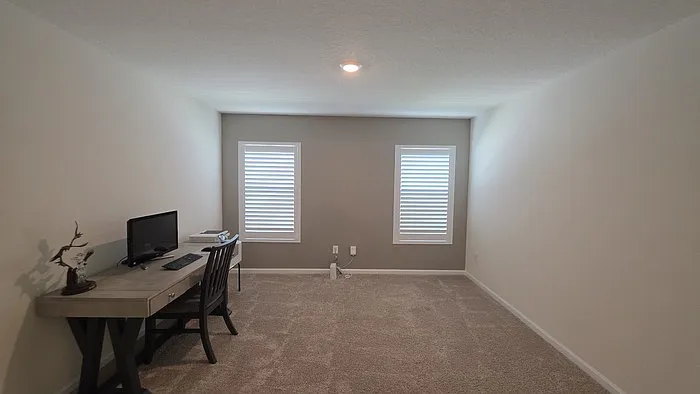 70 Oakleaf Way — Photo 21