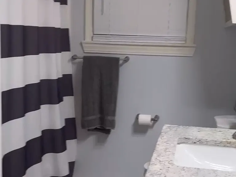 2218 Creswell Ave #2218 — Photo 3