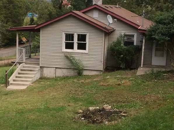 822 W Atlantic St, Branson, MO 65616