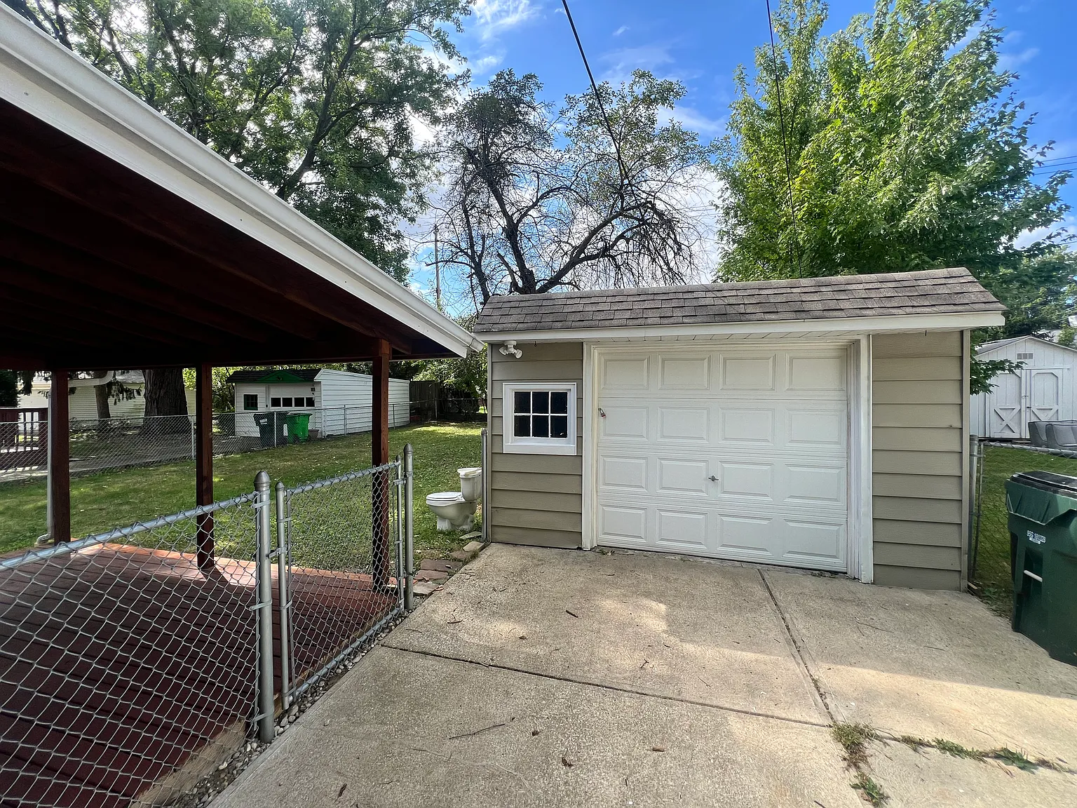 1236 Orchard Heights Dr — Photo 4