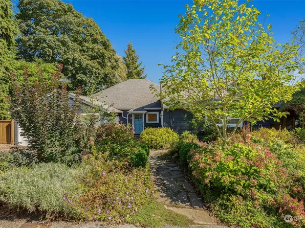 6750 55th Avenue S, Seattle, WA 98118