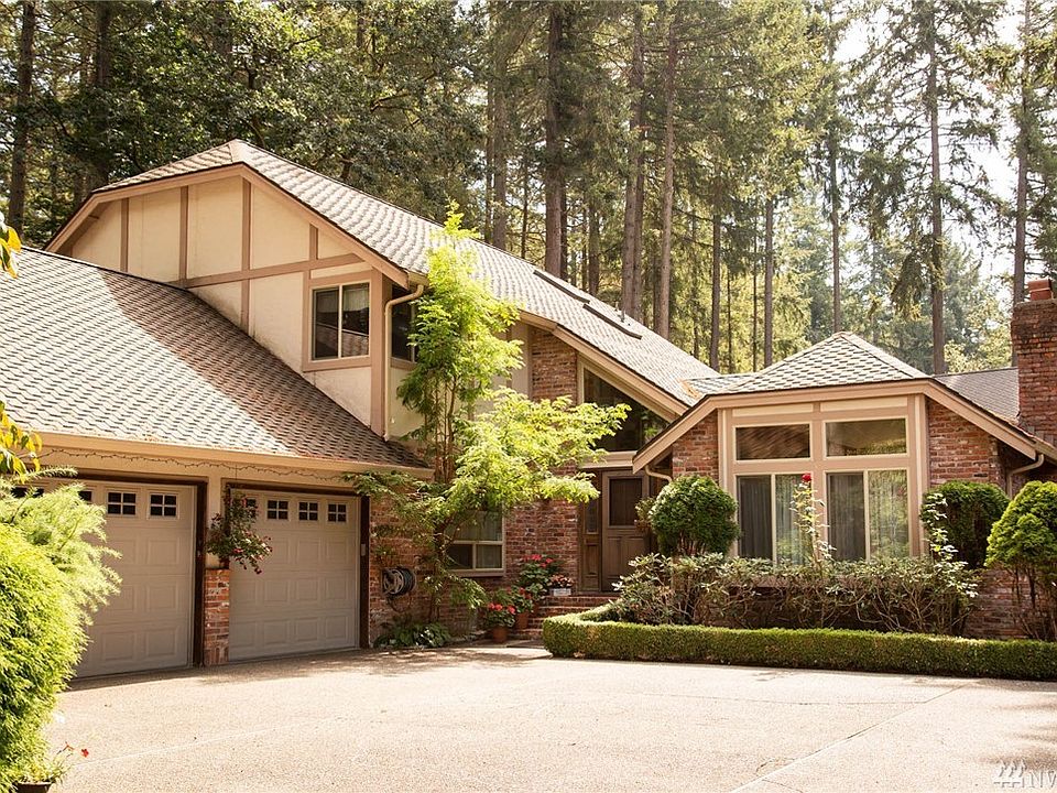 1st image of 6221 88th Ave W