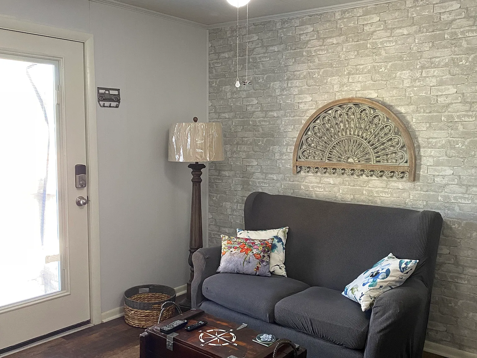 503 N Moore St — Photo 4