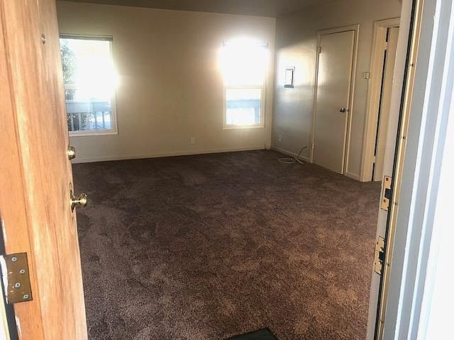 2nd image of 460 Linden Ave #9