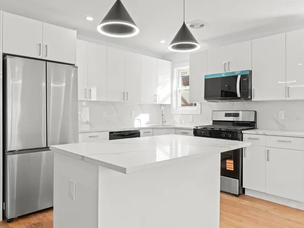 245-33 147th Road image 7 of 26