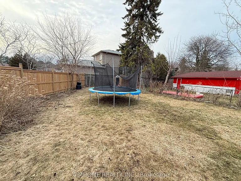 2 Khartoum Ave — Photo 18