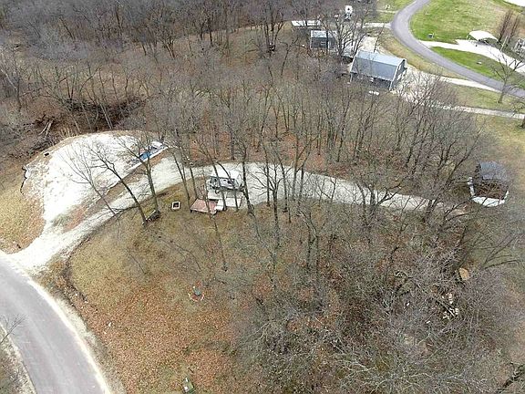 3rd image of 10101 Wildflower Dr
