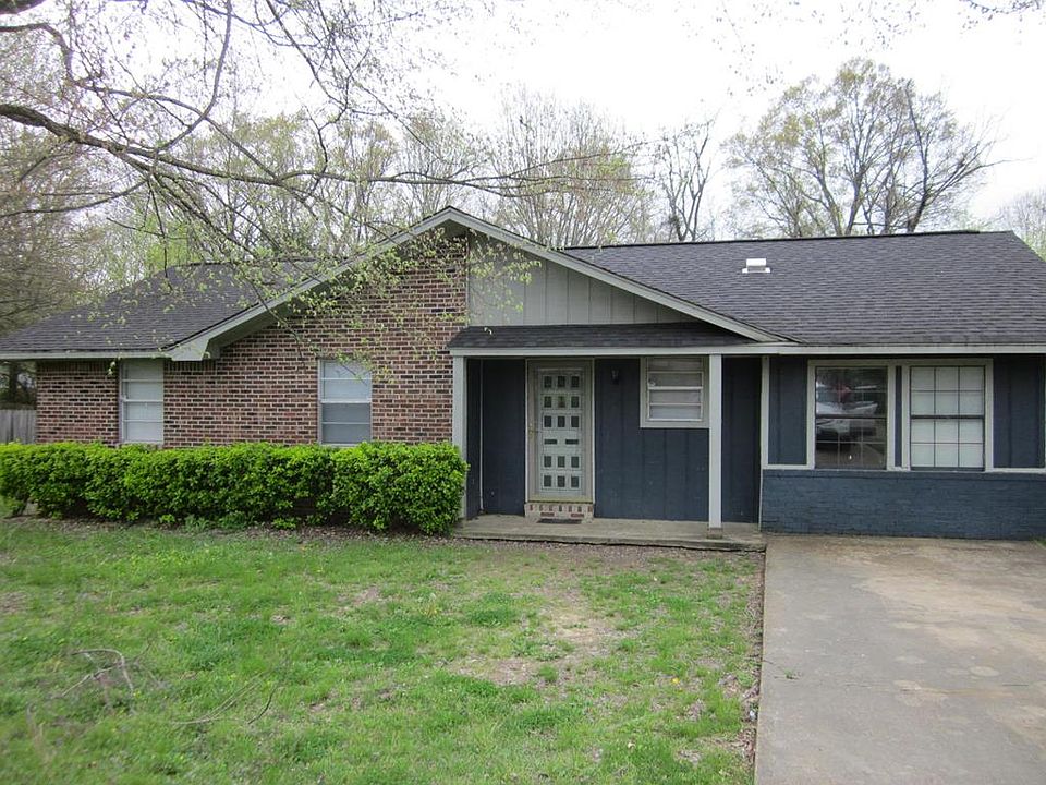 1st image of 212 Autumn Ave