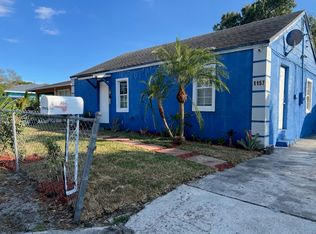 1157 W 32nd St, Riviera Beach, FL 33404