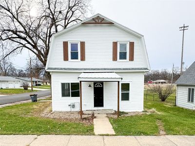 301 W Washington St, Exira, IA, 50076