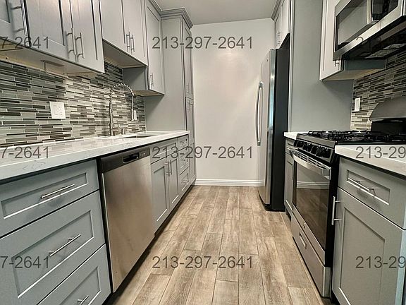 5th image of 420 S Manhattan Pl APT 9