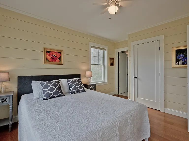2 Tucker Ln — Photo 20