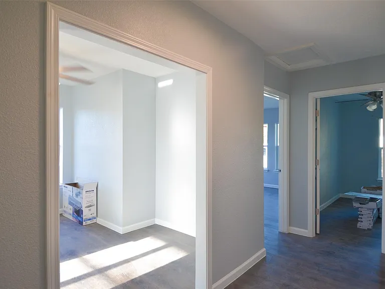 103 Cosmos St #3 — Photo 5
