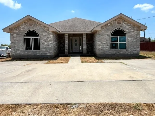 1115 N Avenue A, Bruni, TX 78344