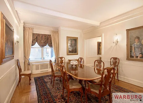 Sold by Warburg | media 12