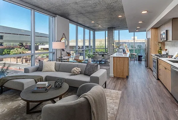 Adeline Luxury Living — Photo 22