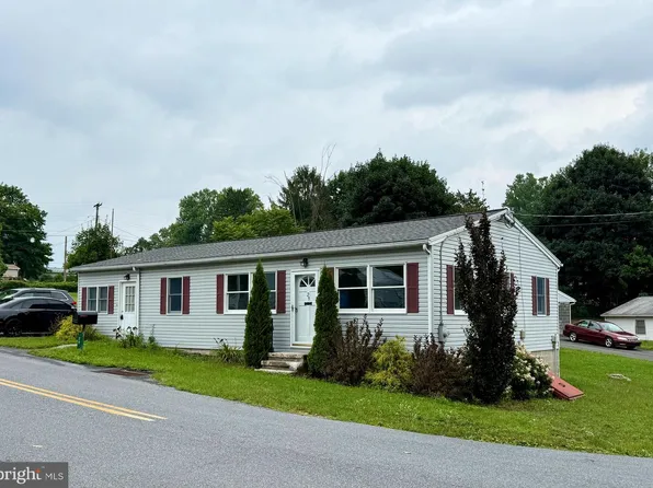 29 Elm Ave, Temple, PA 19560